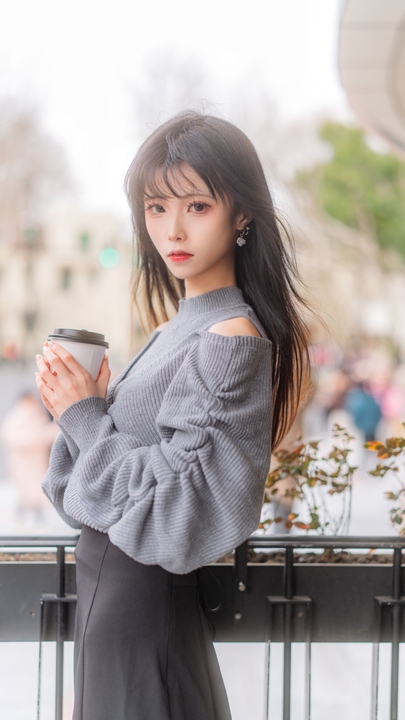 坂坂白 2024生日写真.jpg 坂坂白 2024生日写真.jpg